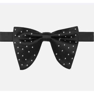 Elegant Egara Pre-Tied Black Butterfly Bow Tie with Chrome Stud Details